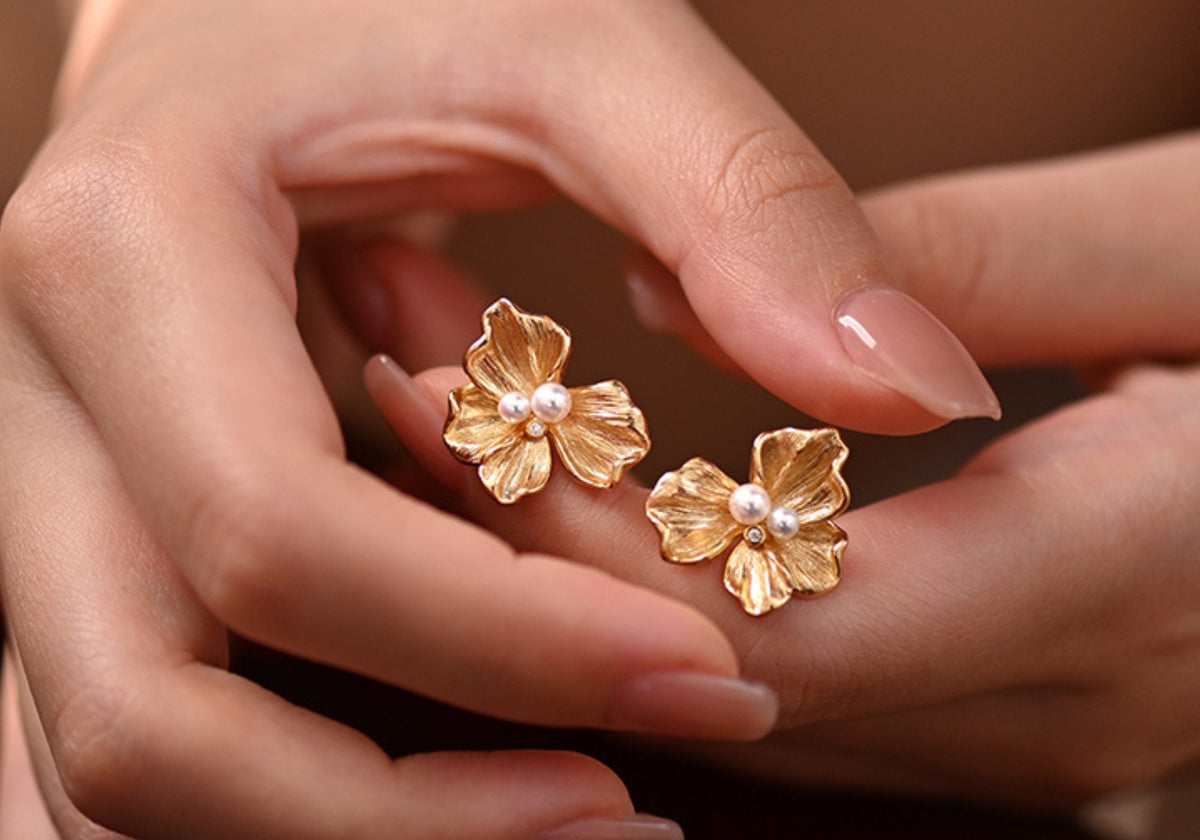 The Chubby Paw Gold Jewelry for Wedding Party – Elegant Gold & Pearl ...