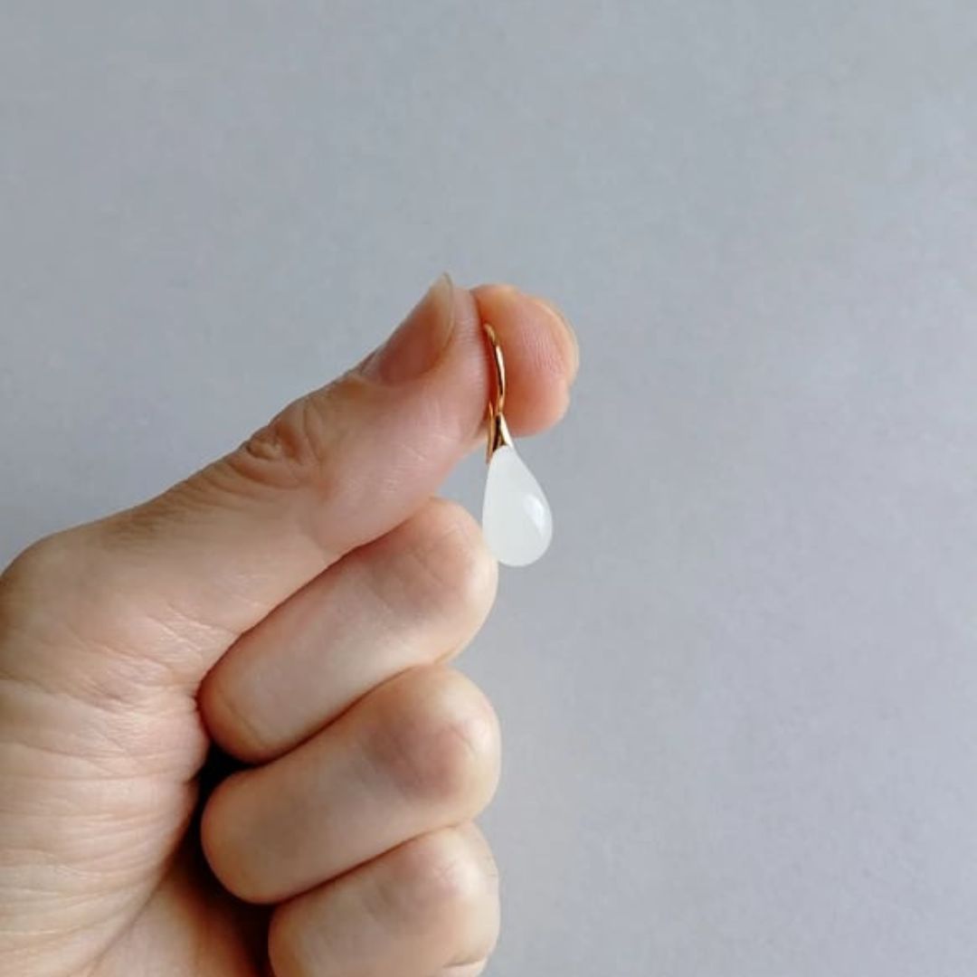 Japanese Artist Handcrafted Glass Teardrop Earrings in White made of 23K Gold Vermeil.