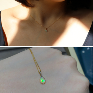 18k Gold Necklace With Genuine Australian Opal Gemstone