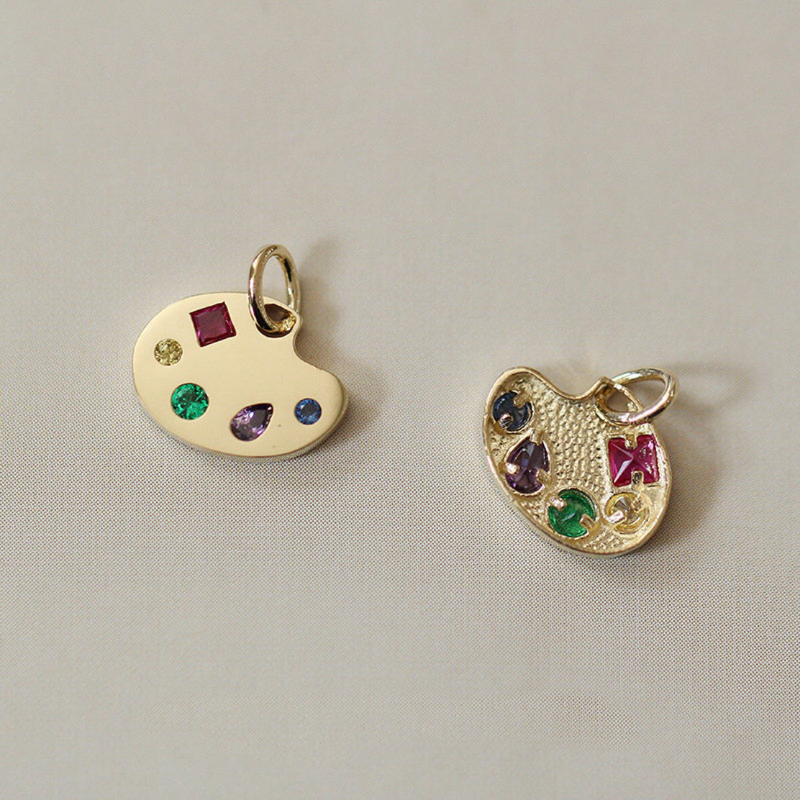 The-Chubby-Paw-9K-Gold-Color-Palette-Pendant-Necklace