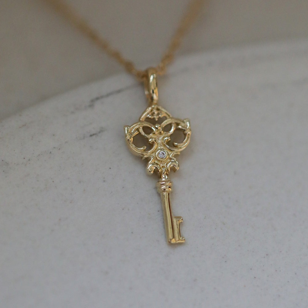 Gold Necklace with Key | The Chubby Paw
