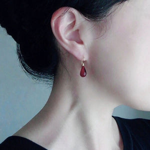 Japan Designer brand Knap handmade jewelry handcrafted teardrop glass stud earrings red..