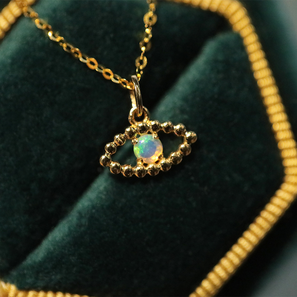 8ct Natural Opal Necklace Antique Victorian 15 Karat Yellow Gold 16